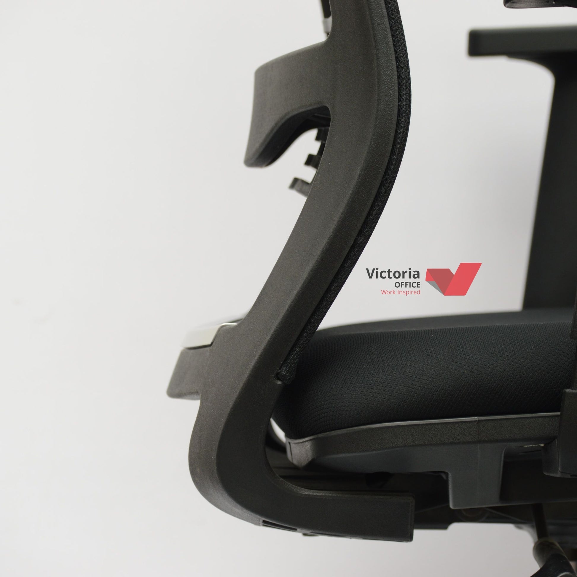 NOCTIS - HIGH BACK MESH CHAIR image 7