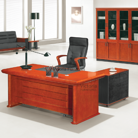 N16 - EXECUTIVE DESK image 0