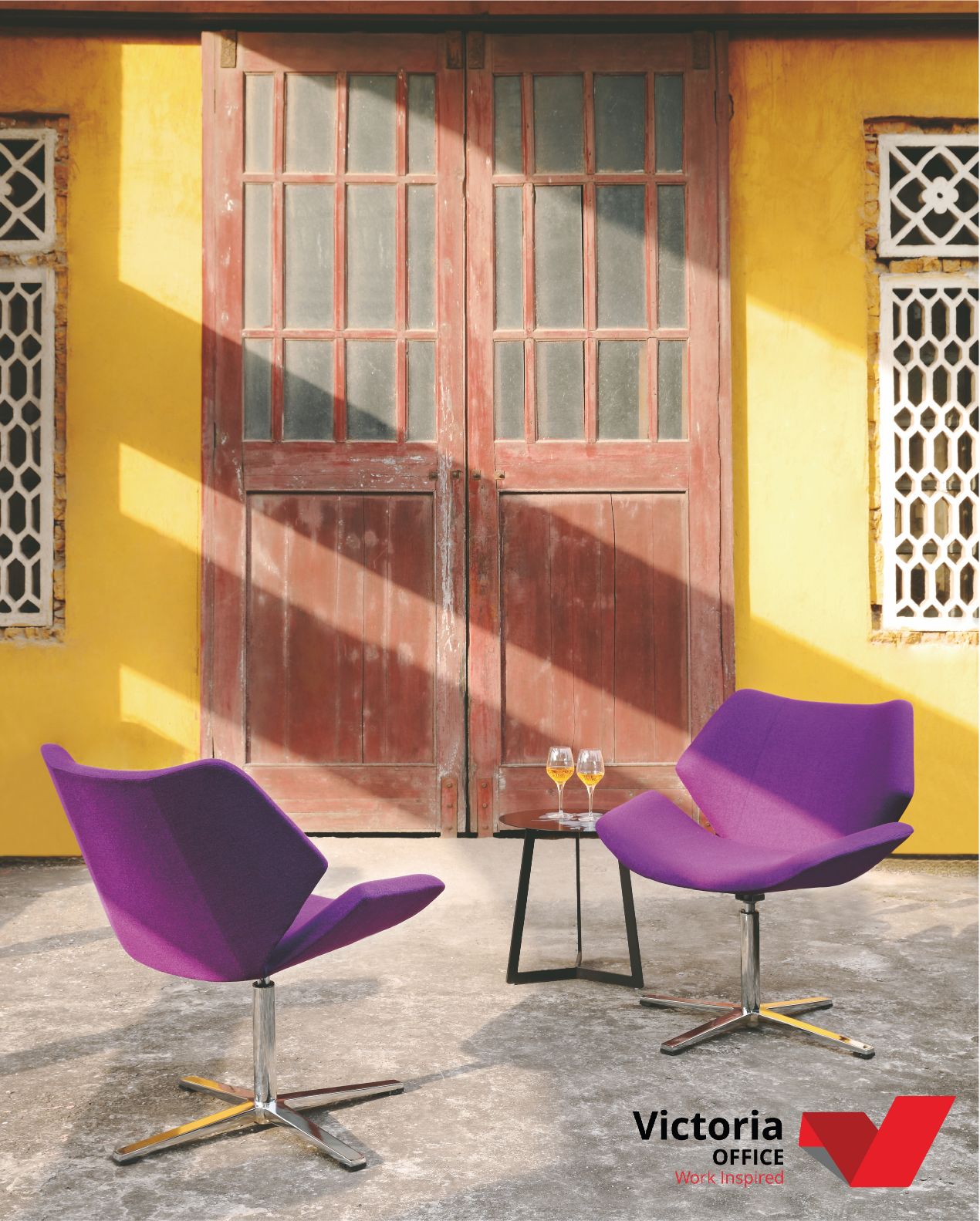 B326 - LEISURE CHAIR image 2