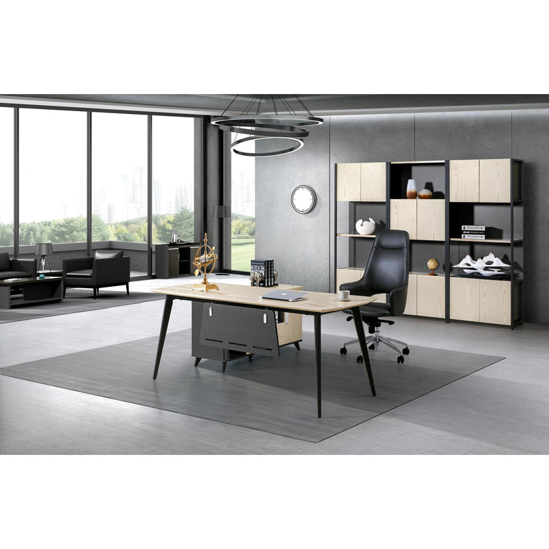 Executive Desk- YC11A1683