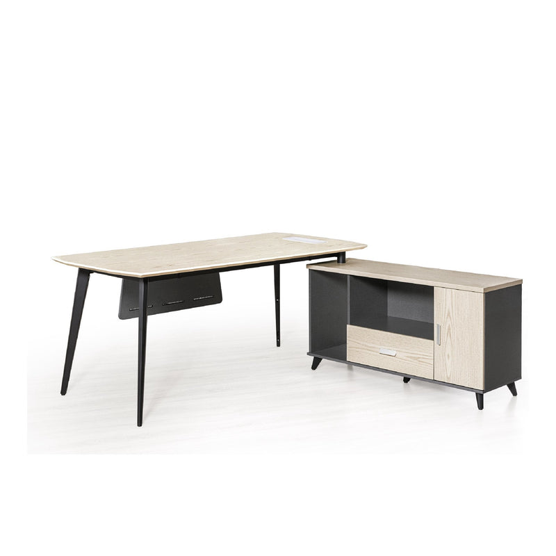 Executive Desk- YC11A1683