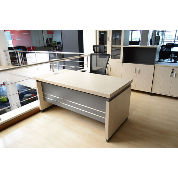 Executive Desk- YC11A1831